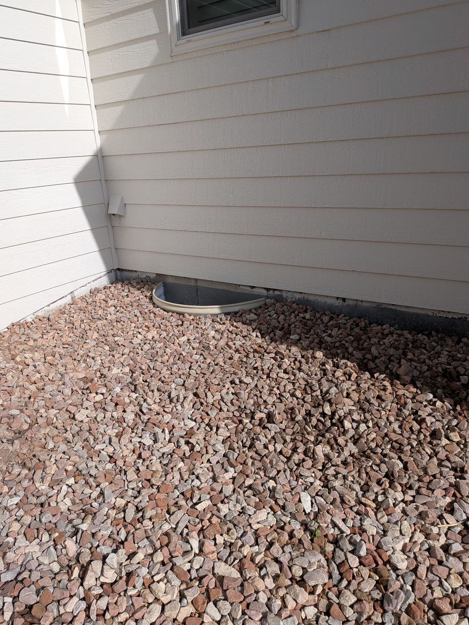 Gallery photos for Five Window Wells Installed the Right Way: Image #9