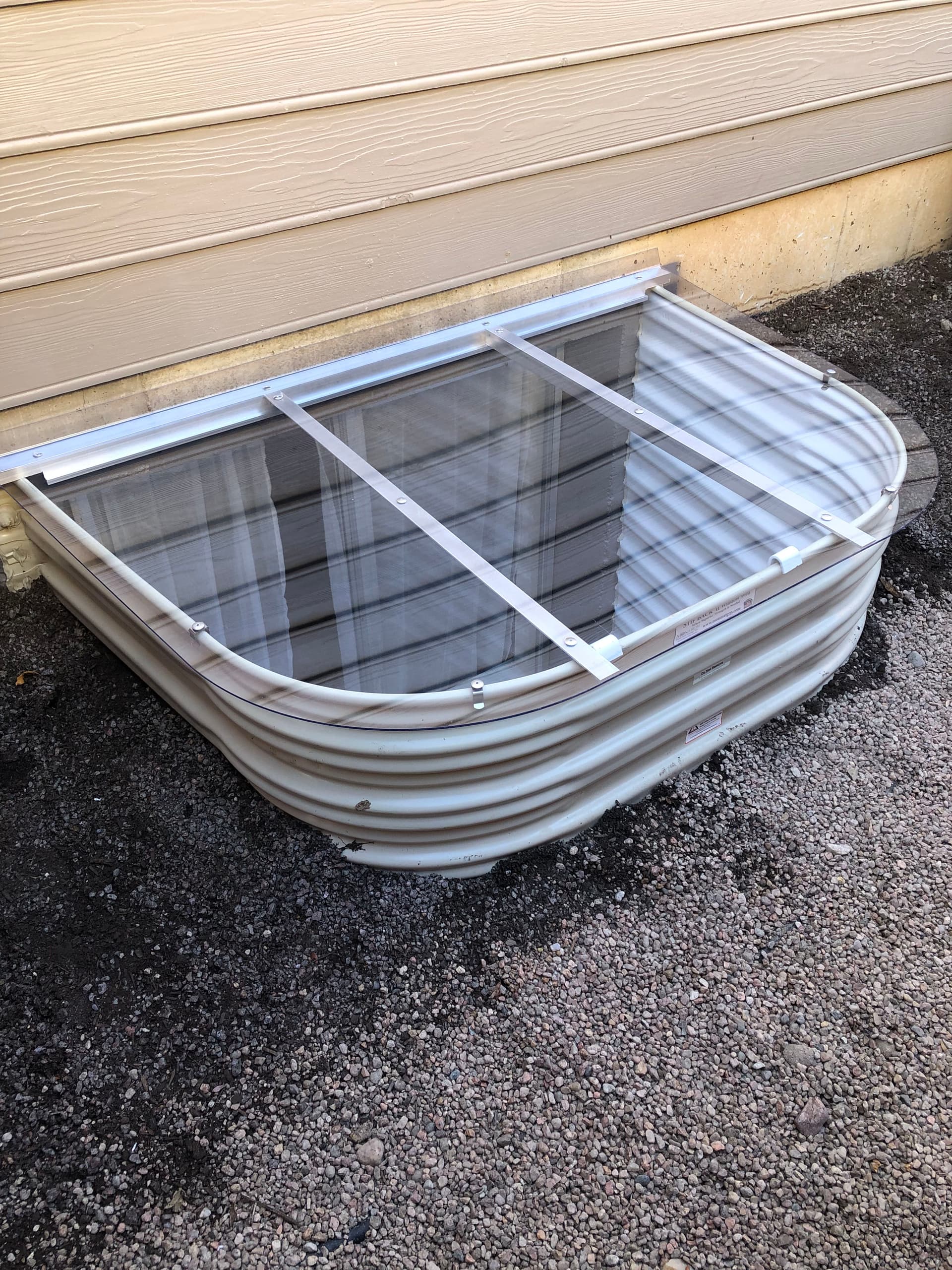 Gallery photos for Window Well covers, Stone Fire pits and outdoor work we love: Image #8