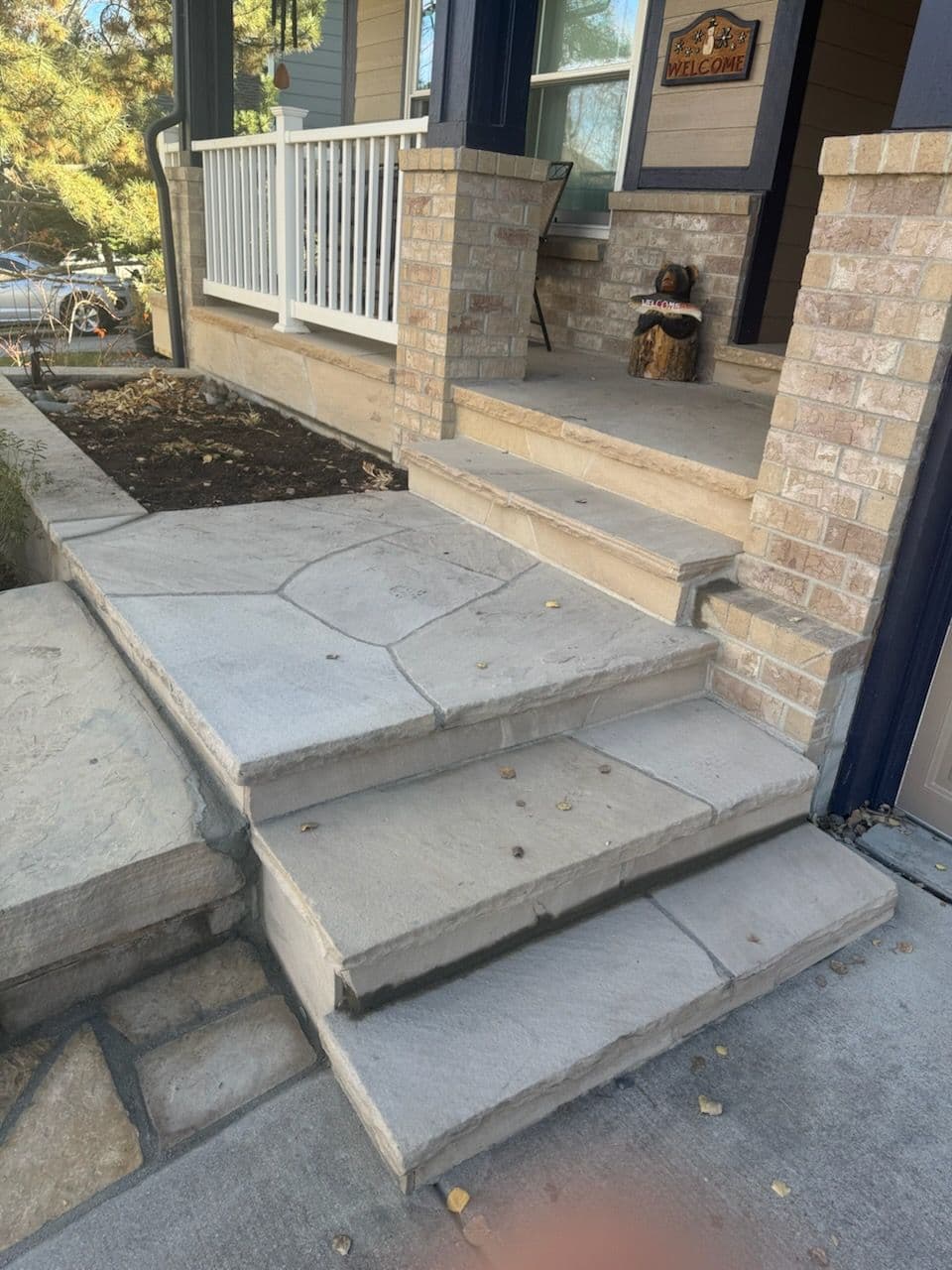 Gallery photos for Stone Accents for a Cozy Outdoor Space: Image #3