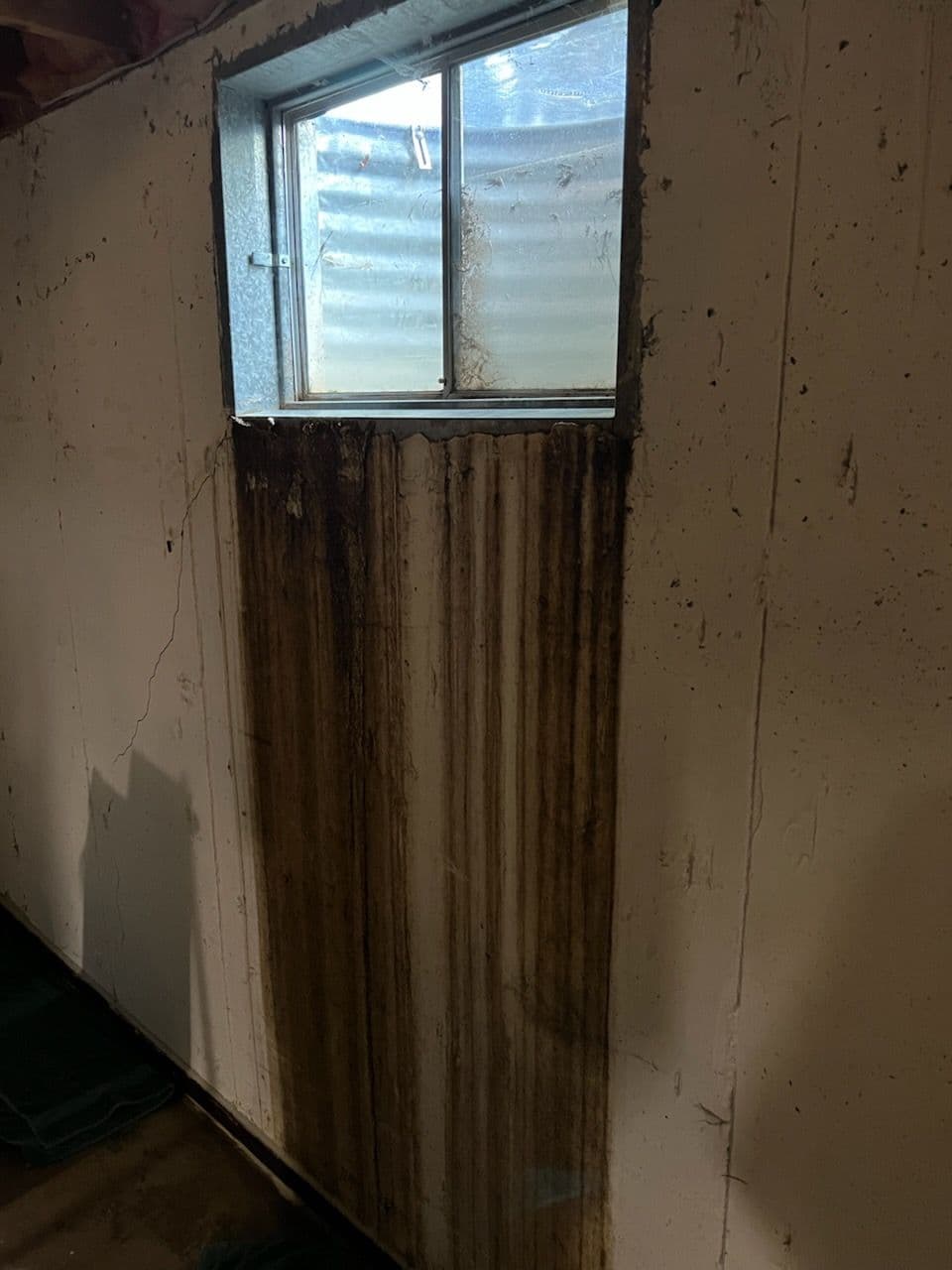 Gallery photos for Window Well Makeover and Leak Repair: Image #2