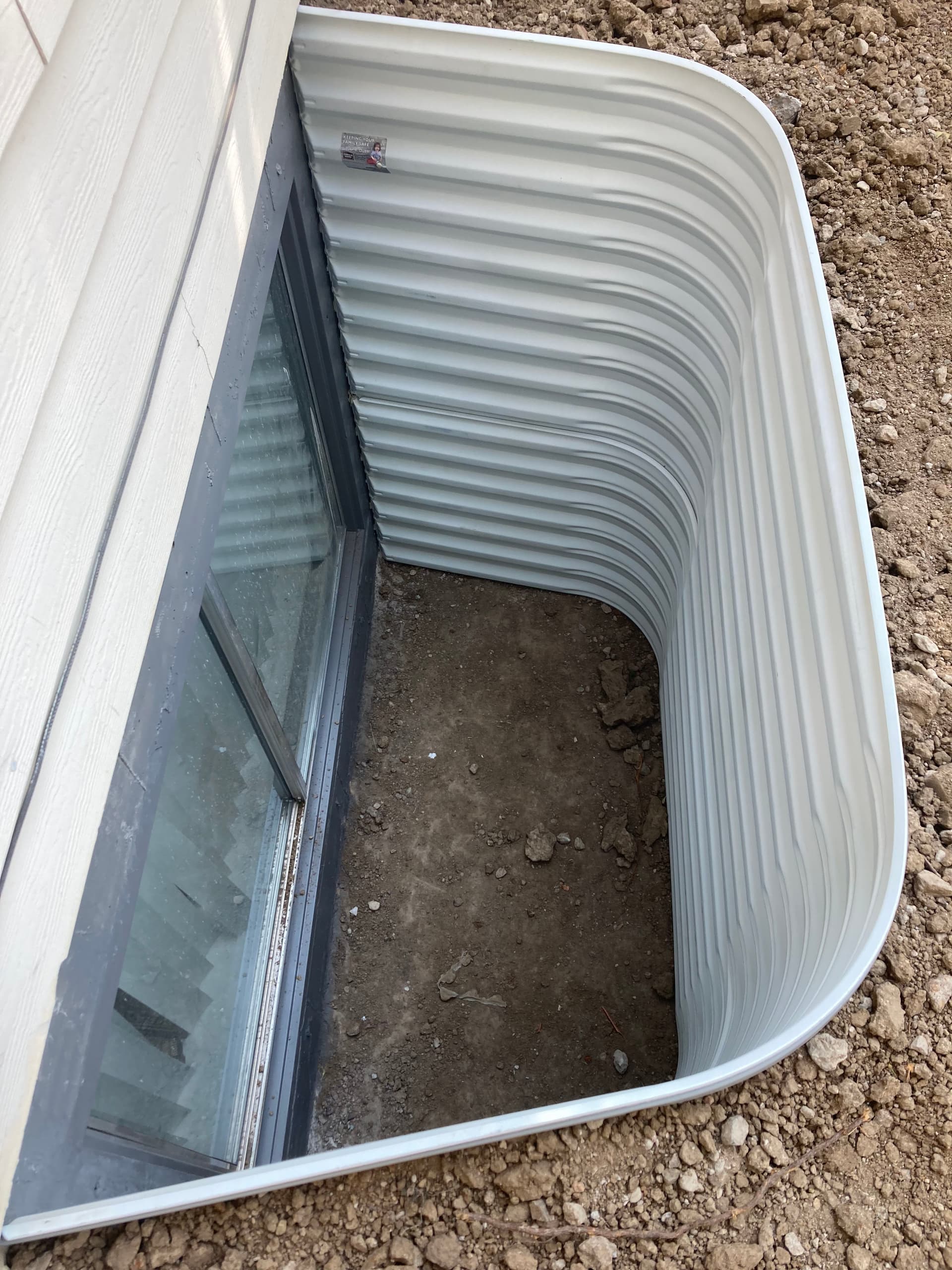 Gallery photos for Window Well Covers That Fit Any Spot Around Your Denver Home: Image #4