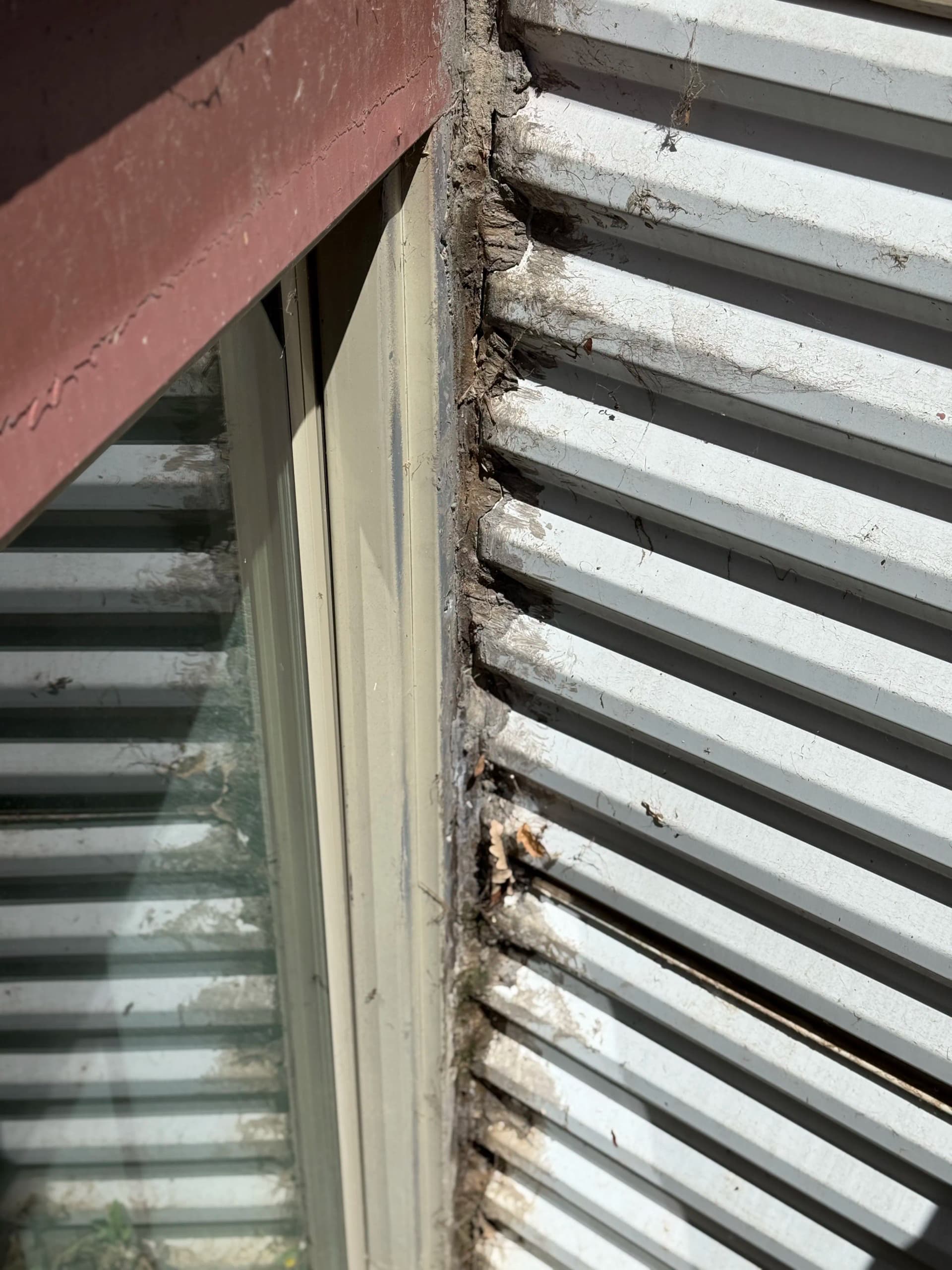 Gallery photos for Window Well Rust and Separation Is Quietly Wrecking Basements: Image #4